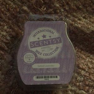 Scentsy wax bar sated lavender